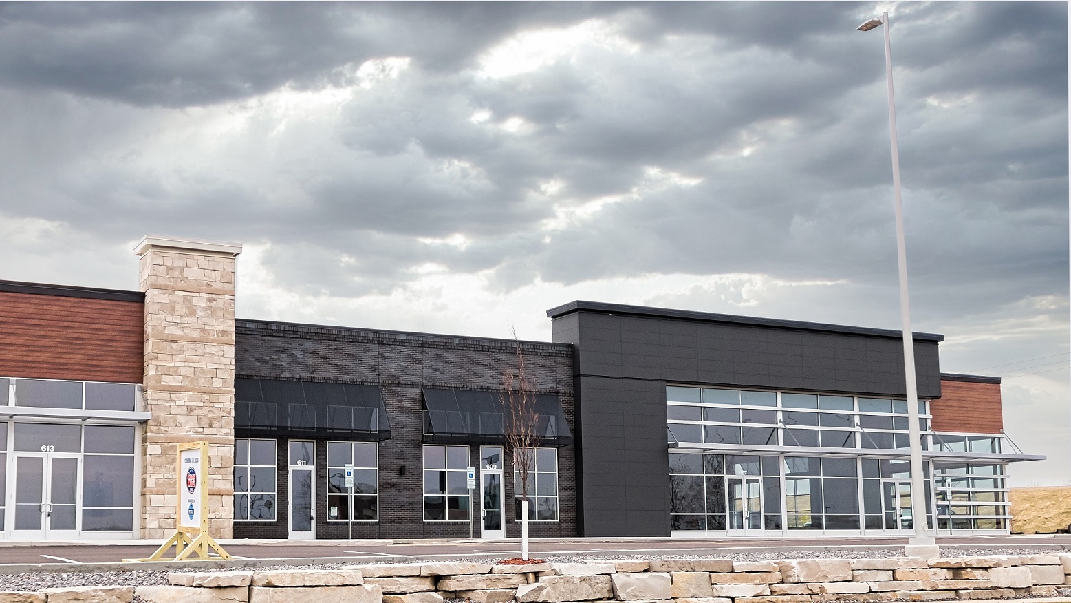 10 - Sioux Falls, SD - Carbon Black Modular Brick